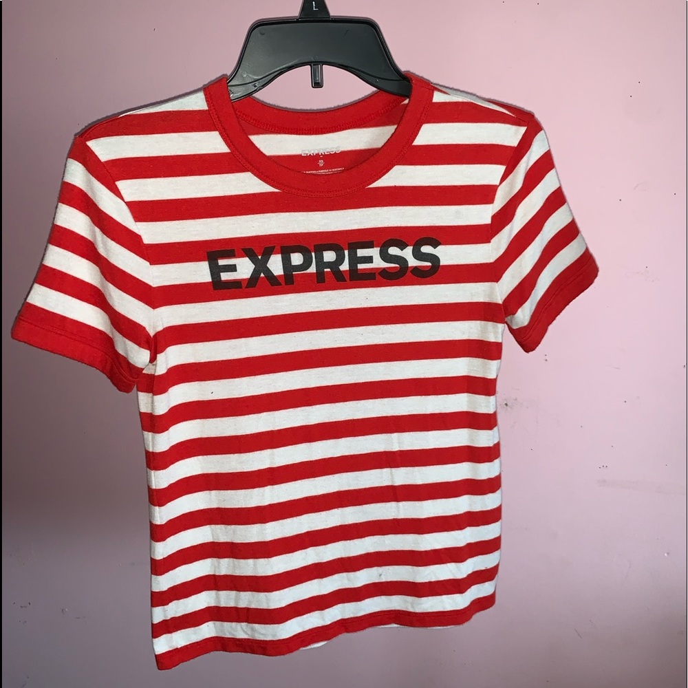 Express super soft graphic tee